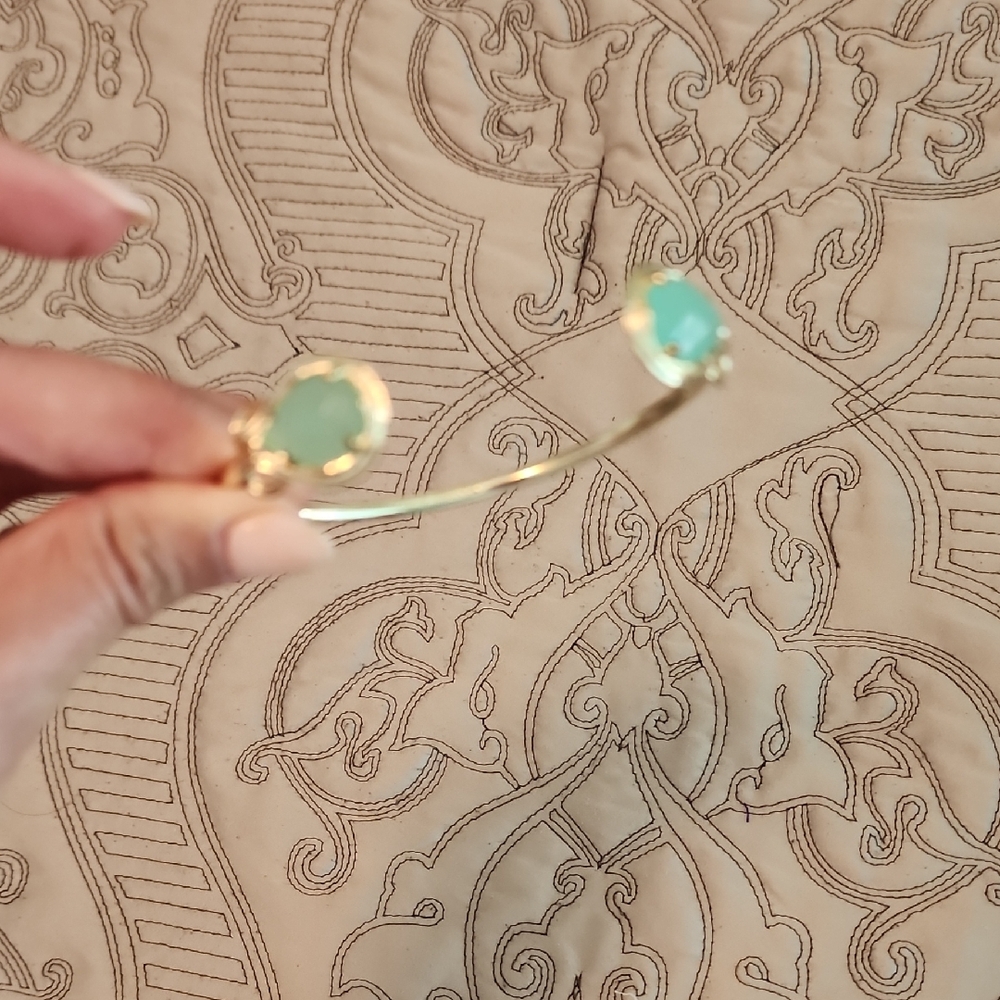 Kendra Scott Gold Bracelet with Green Stones